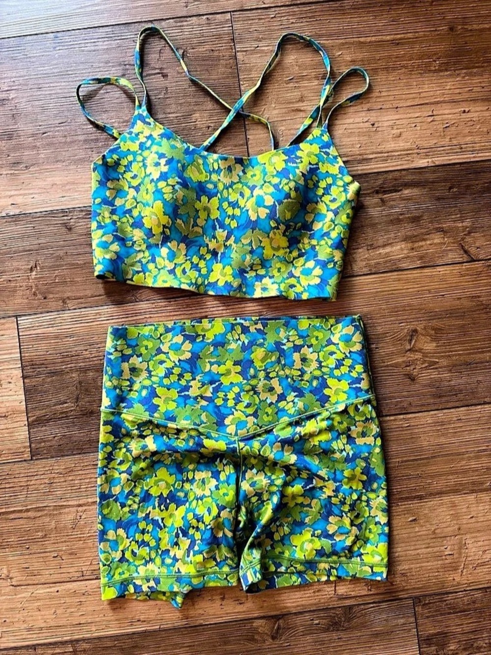 Floral Two-Piece Set in Blue & Green Like New